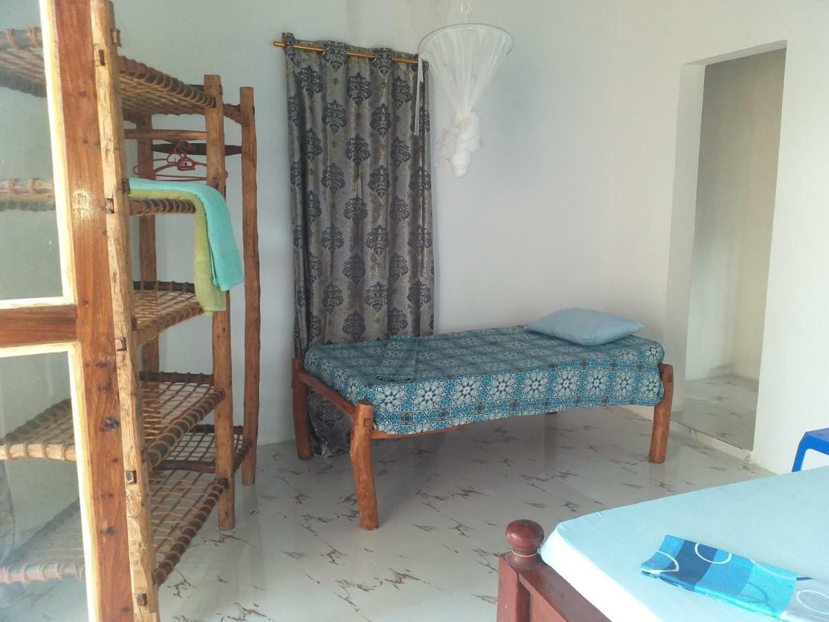 Malik Villa-Matemwe Bnb And Restaurant Exterior foto