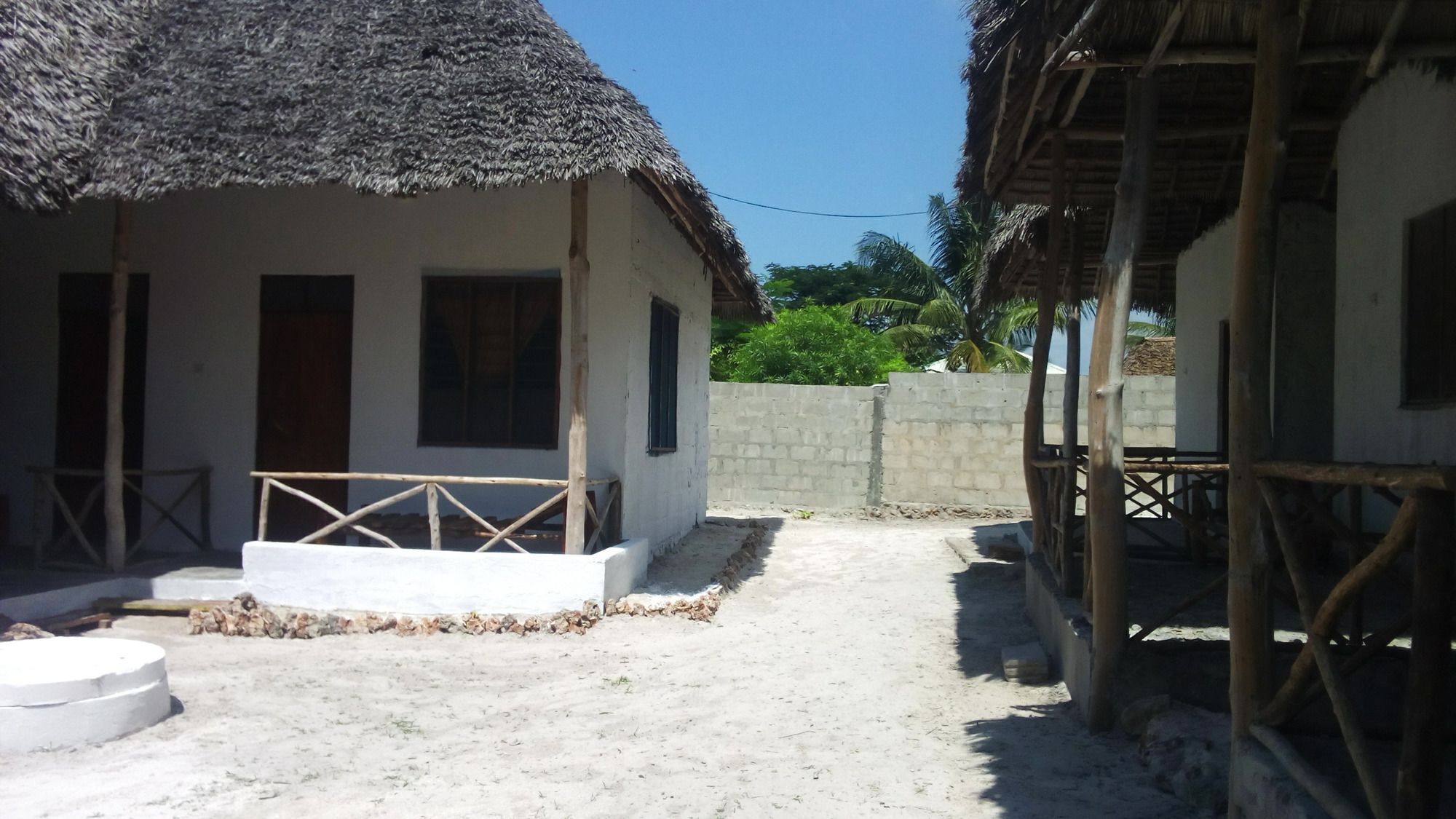 Malik Villa-Matemwe Bnb And Restaurant Exterior foto